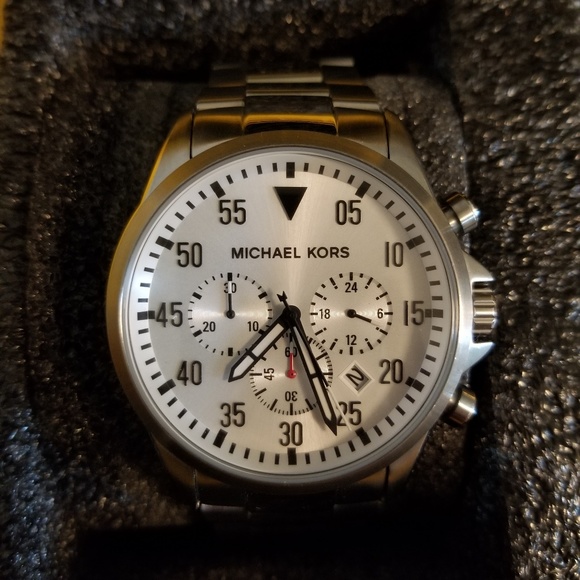 Michael Kors Men's Gage Silver-Tone Watch MK8331 - Picture 1 of 3